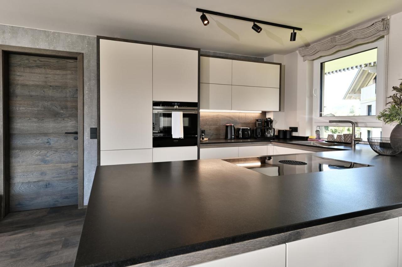 Bergcrystal Apartment Garmisch-Partenkirchen Bagian luar foto